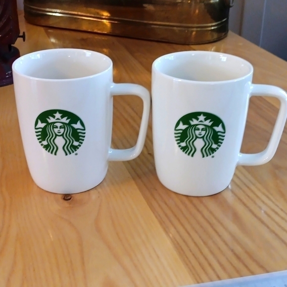 Starbucks Other - Starbucks coffee cup set 10.8 oz 2017